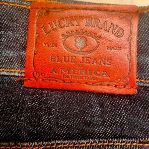 Blue jeans sweet and straight leg great condition